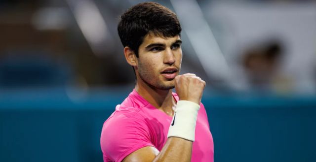 解球队某些 解球队某些